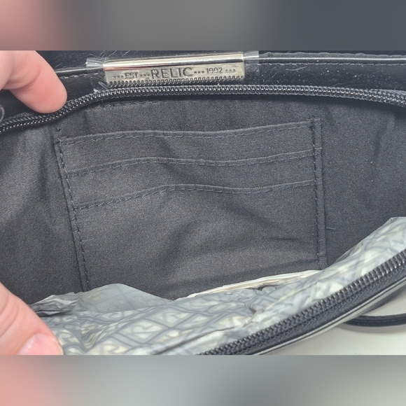 Relic Black Crossbody With Front Zip Pocket - Picture 4 of 6